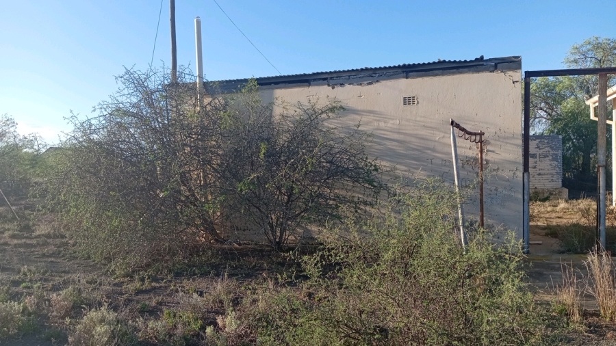 2 Bedroom Property for Sale in Aberdeen Eastern Cape